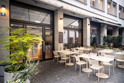 Inside Location Roots Münstergasse